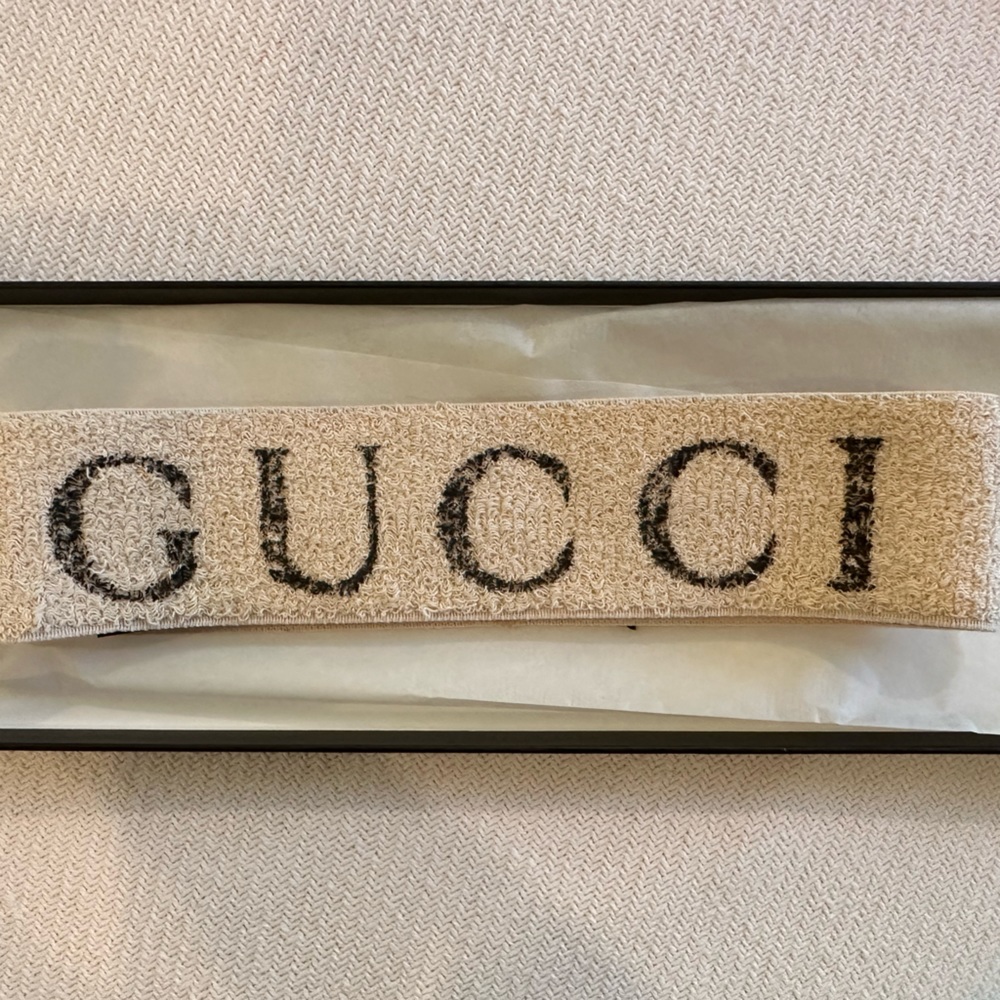 Guccci headband